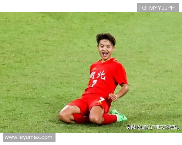 王霜成功通过武体博士资格审核努力追求体育学博士学位的女足明星 王霜成功通过武体博士资格审核努力追求体育学博士学位的女足明星