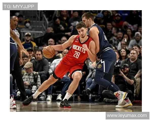 乌度卡称赞申京传球能力提升决策速度显著加快助力球队表现 乌度卡称赞申京传球能力提升决策速度显著加快助力球队表现